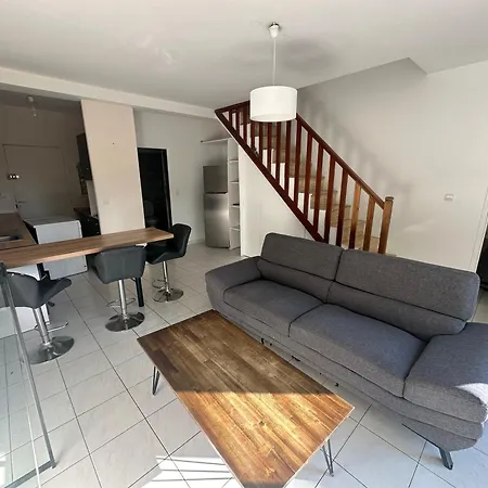 A Murza, Mini Duplex, 2 Chambres, Marana - A La Nuitee Holiday home *